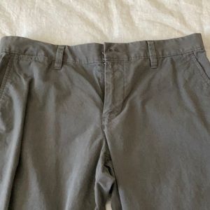 Men’s gap pants